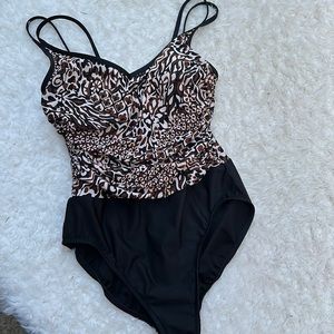 Women’s One Piece Swimsuit Trimshaper